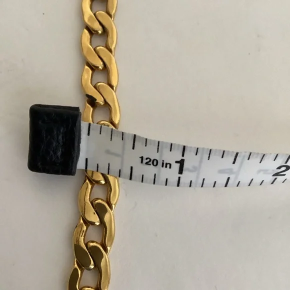 Vintage Gold Medallion Chain Belt Heavy Statement Medallion  display picture 3